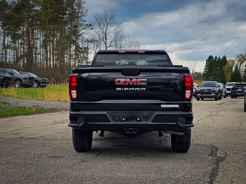 New 2026 GMC Sierra 1500 Elevation image 4