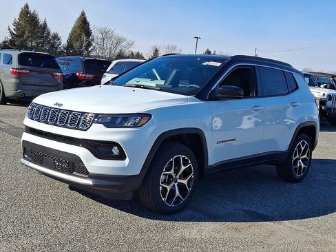 New 2026 Jeep Compass Limited image 4