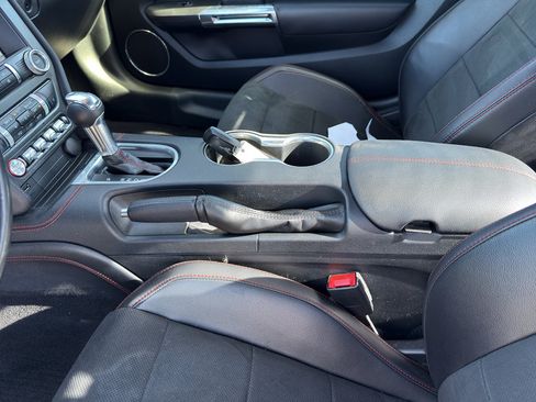 Used 2020 Ford Mustang GT Premium w/ Equipment Group 401A image 14