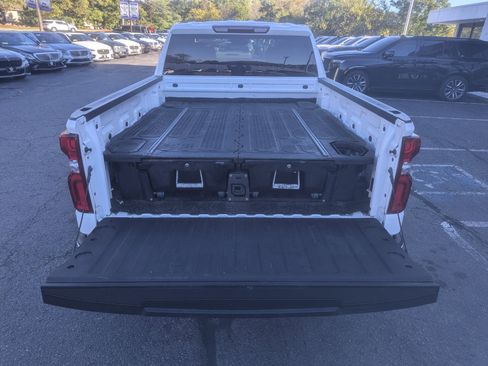 Used 2021 Chevrolet Silverado 1500 Custom image 40