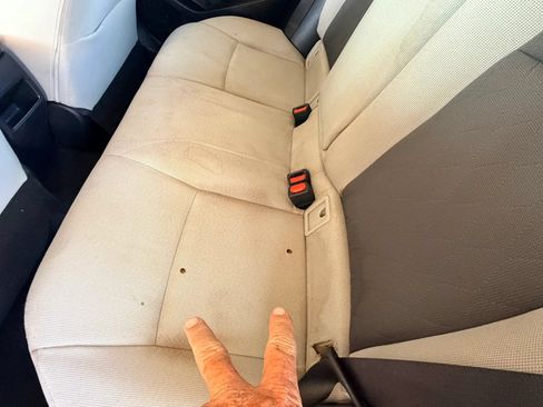 Used 2020 Toyota Corolla LE FWD image 20