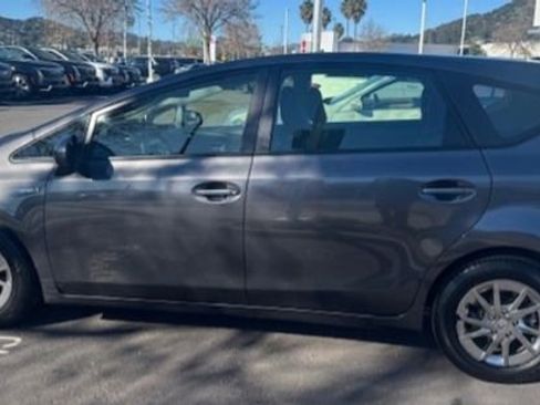 Used 2015 Toyota Prius V Three image 8