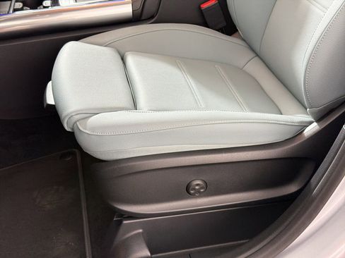 New 2026 Mercedes-Benz GLA 250 4MATIC image 14