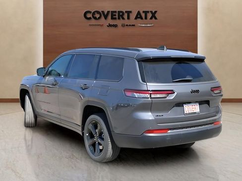 New 2026 Jeep Grand Cherokee L Limited w/ Limited Altitude Package AWD/4WD image 3