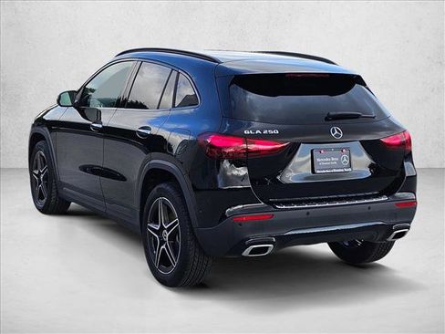 Certified 2026 Mercedes-Benz GLA 250 image 8