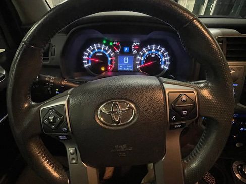 Used 2018 Toyota 4Runner Limited image 24