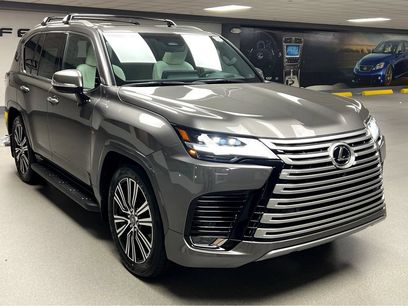 New 2026 Lexus LX 600 4WD w/ Luxury Package