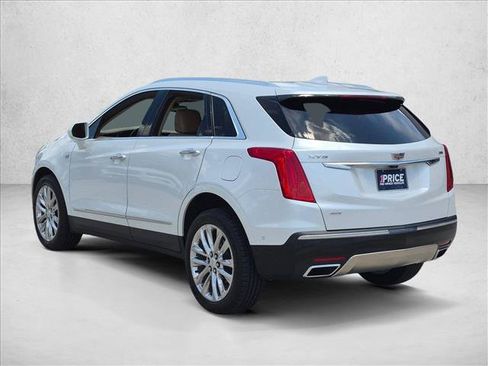 Used 2018 Cadillac XT5 Platinum w/ Driver Assist Package AWD/4WD image 8
