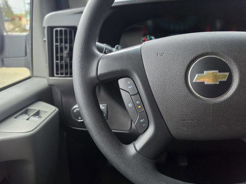 Used 2013 Chevrolet Express 2500 LT w/ LT Preferred Equipment Group image 15