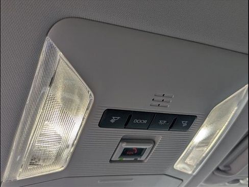 Used 2024 Toyota RAV4 XLE image 28