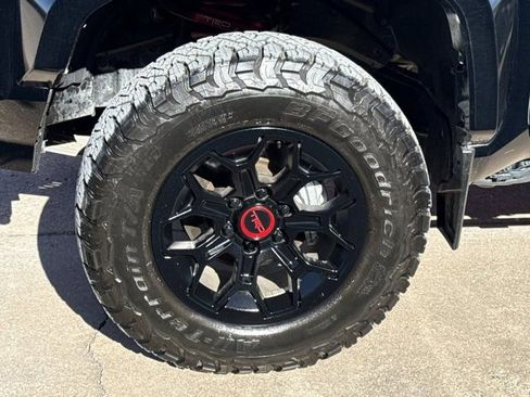 Used 2024 Toyota Tacoma TRD Pro image 17