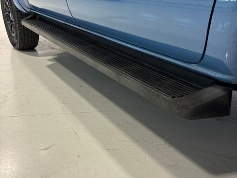 Used 2019 Toyota Tacoma SR5 AWD/4WD image 42
