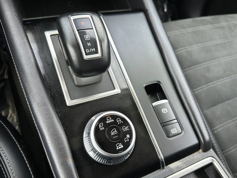 Used 2024 Mitsubishi Outlander SE AWD/4WD image 32