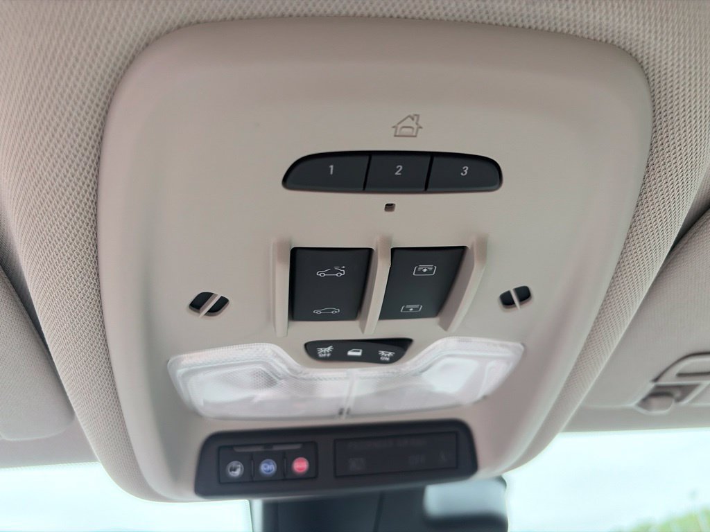 Used 2021 Buick Encore GX Essence w/ Advanced Technology Package AWD/4WD image 24