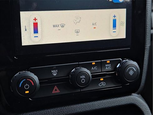 New 2025 Ford Ranger XLT w/ FX4 Off-Road Package image 15