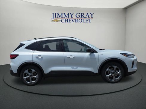 Used 2025 Ford Escape ST-Line FWD image 6
