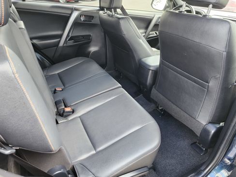 Used 2017 Toyota RAV4 SE FWD image 21