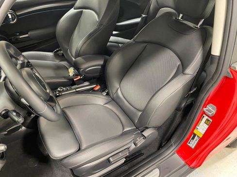 Certified 2023 MINI Cooper S image 12