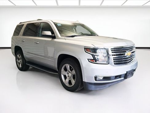 Used 2020 Chevrolet Tahoe Premier image 3