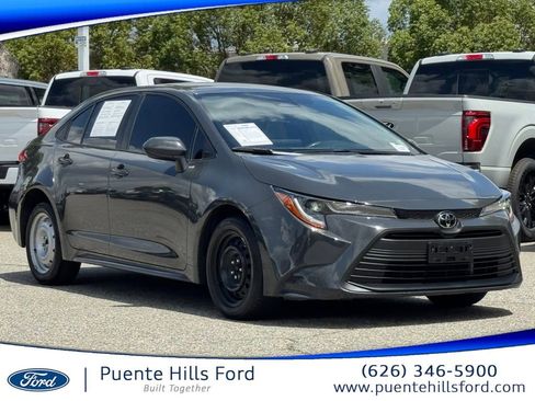 Used 2024 Toyota Corolla LE FWD image 1