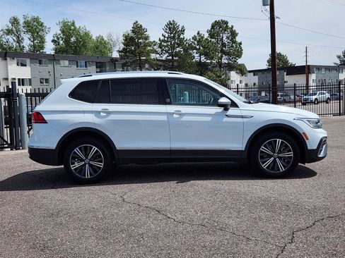 Certified 2024 Volkswagen Tiguan Wolfsburg Edition AWD/4WD image 4