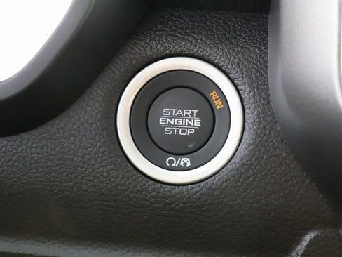 New 2026 RAM 1500 Big Horn AWD/4WD image 32