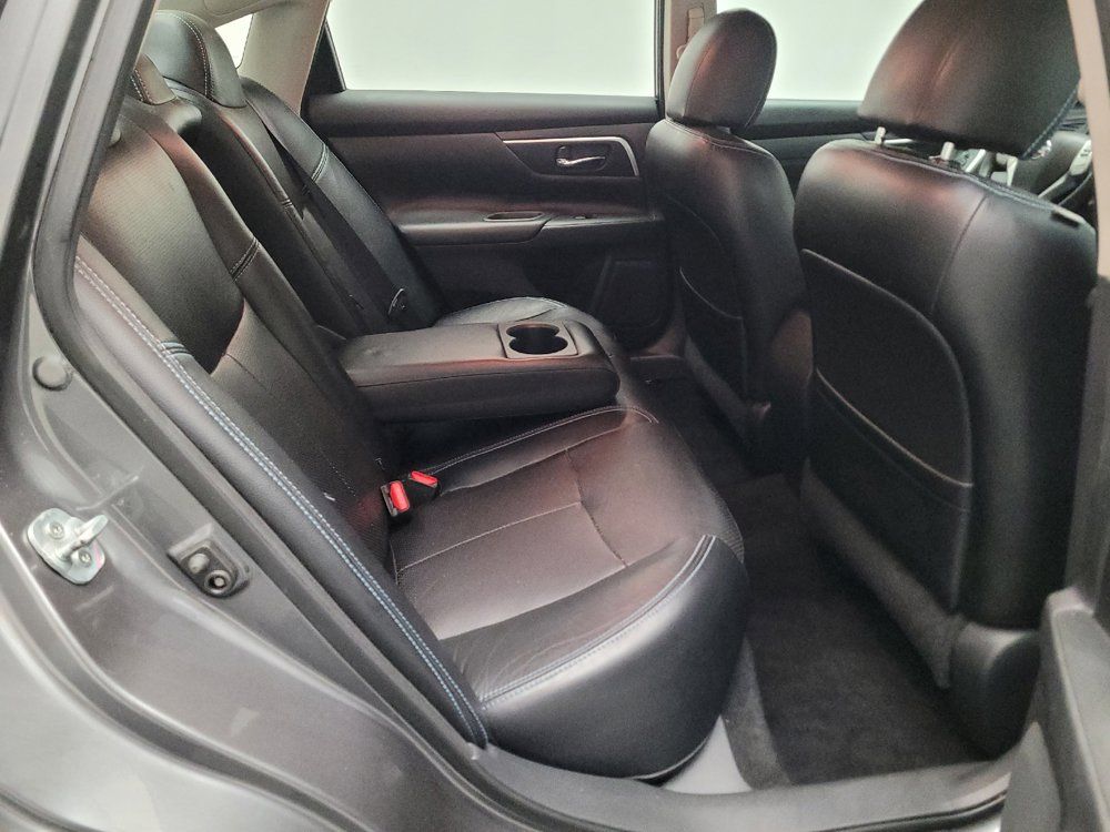 Used 2016 Nissan Altima 2.5 SR FWD image 19