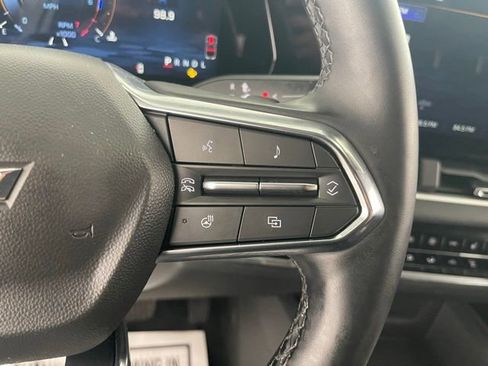 Used 2025 Chevrolet Equinox LT w/ Convenience Package II FWD image 38