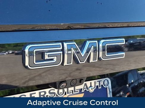 Used 2024 GMC Yukon XL Denali Ultimate w/ LPO, Floor Liner Package AWD/4WD image 32