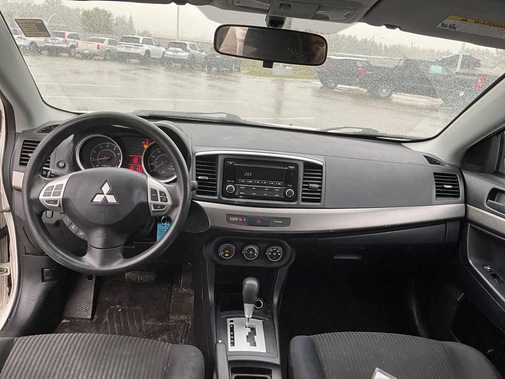 Used 2014 Mitsubishi Lancer ES FWD image 10