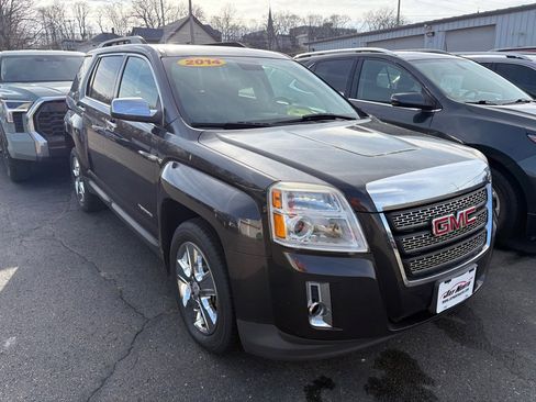 Used 2014 GMC Terrain SLT w/ Chrome Appearance Package image 1