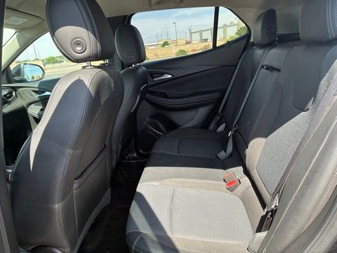 Used 2022 Buick Encore GX Select image 19