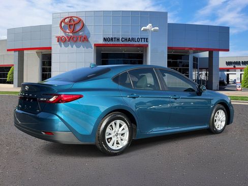 Used 2026 Toyota Camry LE w/ Convenience Package FWD image 6