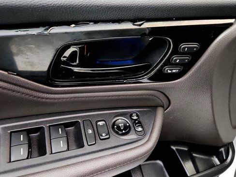 Used 2018 Honda Odyssey Elite image 36