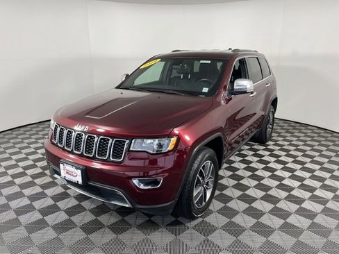 Used 2019 Jeep Grand Cherokee Limited image 3