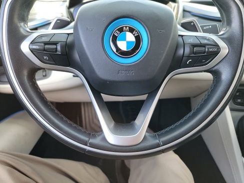 Used 2015 BMW i8 image 11
