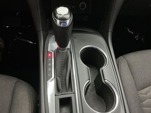 Used 2019 Chevrolet Equinox LT FWD image 36