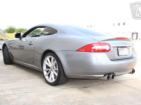 Used 2012 Jaguar XKR R RWD image 25