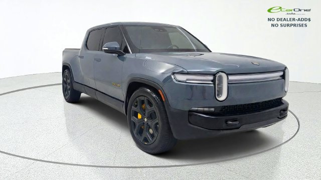 Used 2026 Rivian R1T Premium Tri AWD/4WD image 1