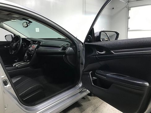 Used 2016 Honda Civic EX-L image 12