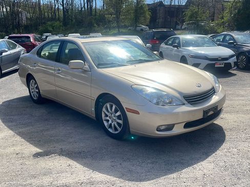 Used 2002 Lexus ES 330 FWD image 9