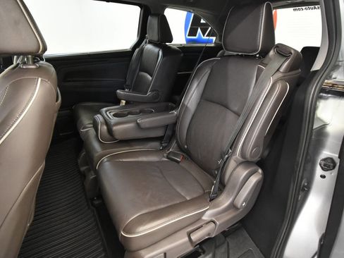 Used 2022 Honda Odyssey Elite image 14