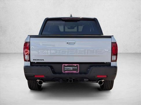 New 2026 Honda Ridgeline Black Edition image 8