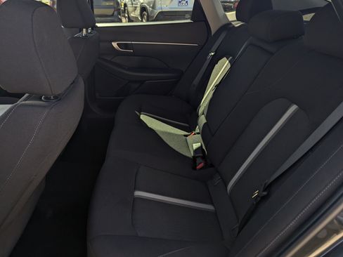 Used 2025 Hyundai Sonata SEL FWD image 8
