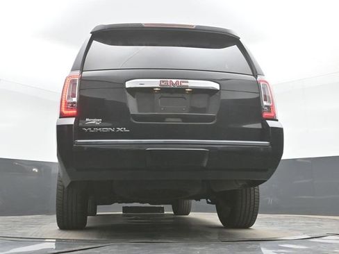 Used 2017 GMC Yukon XL Denali w/ Open Road Package AWD/4WD image 32