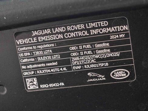 Certified 2024 Land Rover Range Rover Long Wheelbase Autobiography image 28