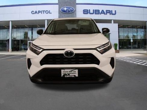 Used 2024 Toyota RAV4 LE image 9