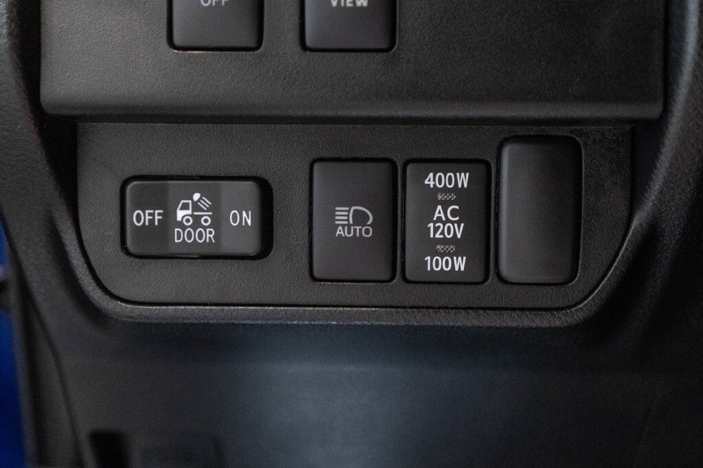 Certified 2023 Toyota Tacoma TRD Off-Road w/ TRD Premium Off Road Package AWD/4WD image 26