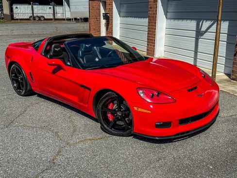 Used 2013 Chevrolet Corvette Grand Sport w/ 2LT Preferred Equipment Group image 27