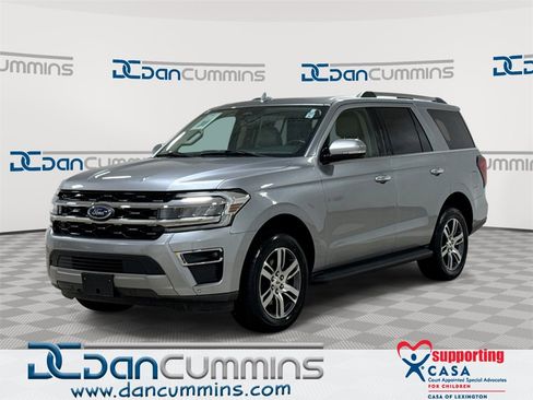 Used 2024 Ford Expedition Limited image 1